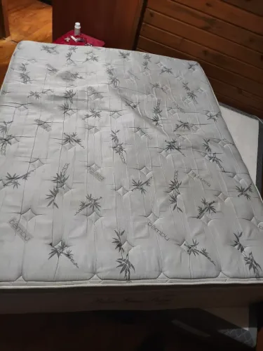 Cama Queen