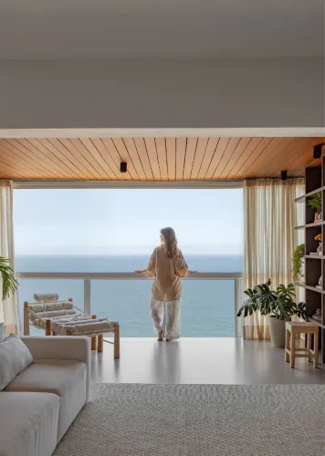 Poltrona Gorila - Couro creme - Designer Philippe Fonseca