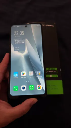Celular infinix Smart 8 Pro