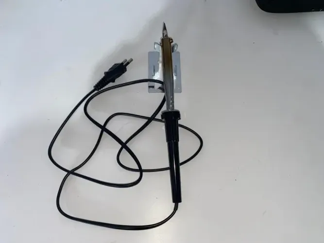 Ferro De Soldar Profissional 70w Suporte Ferro Tramontina