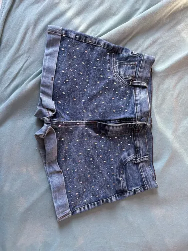 Short jeans feminino