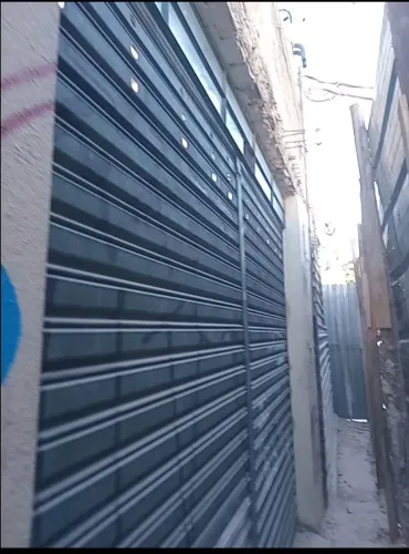 Vendo porta de aço folhas duplas