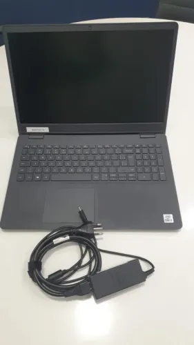 Dell Inspiriun 3501 Core i3 - 1005U 1.20 Ghz 4 Gb DDR3 SSD - 240 Gb