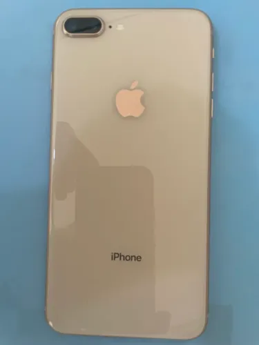iPhone 8 Plus