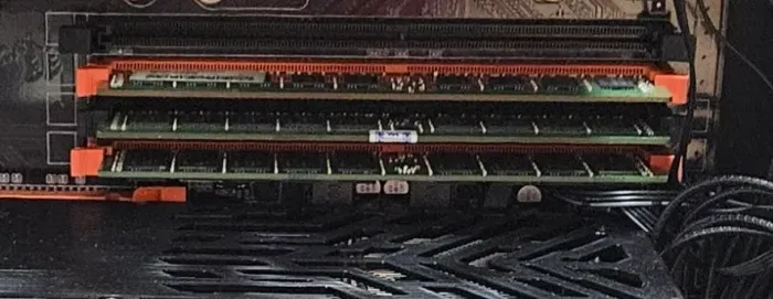 32GB DDR4 ECC 4X8