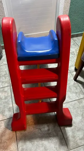 Escorregador Infantil 