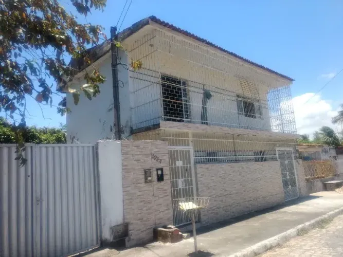 Casa pra lugar em condomínio fechado Morada dos Palmares