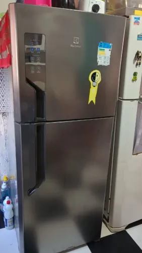 Vende geladeira funcionando perfeitamente