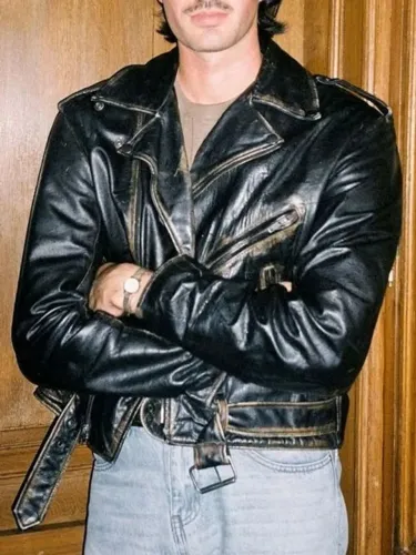 lendária jaqueta de couro modelo biker perfecto da forum