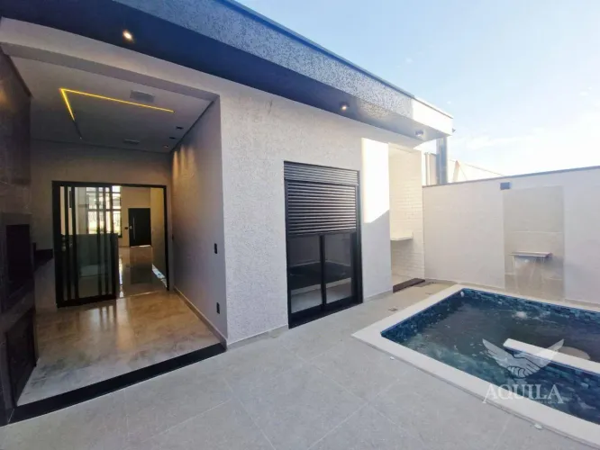 CASA TÉRREA PRONTA PARA MORAR COM PISCINA E 03 QUARTOS NO CONDOMÍNIO HORTO FLORESTAL VILLA