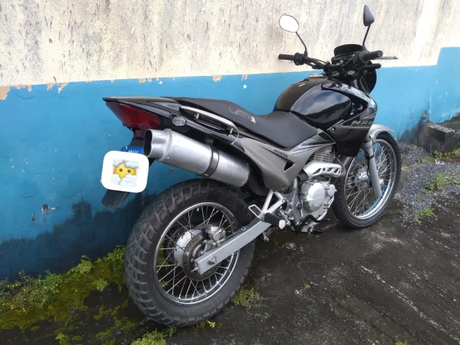 Falcon nx4 2005 preta