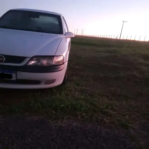Chevrolet Vectra GL 2.2 / 2.0 MPFI 1998