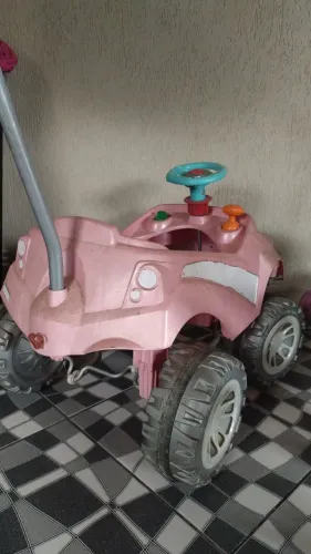 Carro infantil bandeirante menina