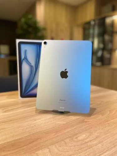 iPad Air M2 128GB Azul - Seminovo
