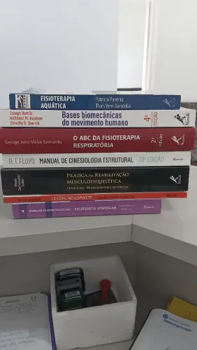 Doação de livros de fisioterapia / Marília SP