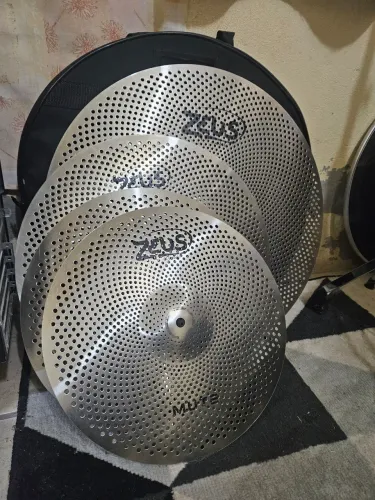 Kit Pratos Zeus Mute