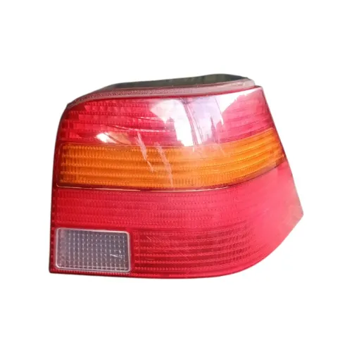 Lanterna traseira direita Vw golf 1999 2008