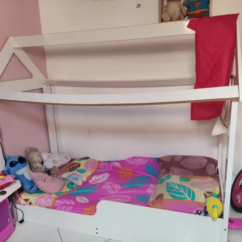 Cama