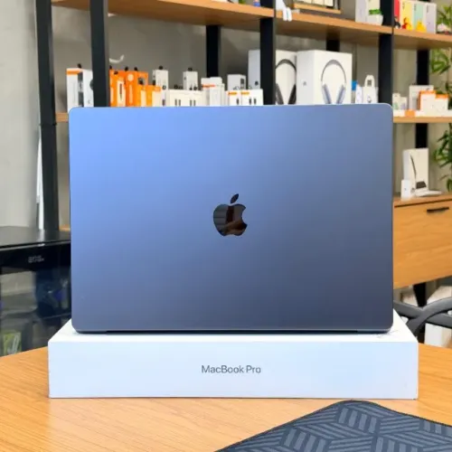 Macbook Pro 16" M3 Pro 18 RAM 512 GB 96% Preto | 6 Meses Garantia | Loja Física | Até 18x