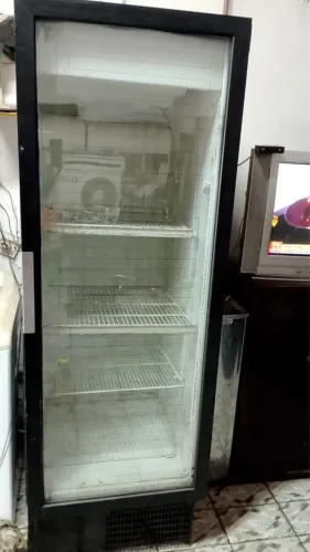 Geladeira Expositora 