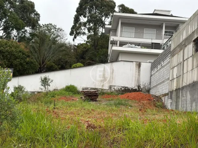 Terreno 360m² - Pedra Branca