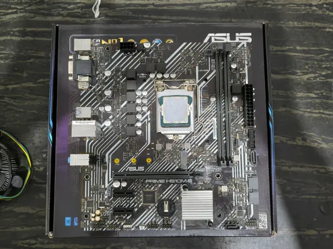 Placa mãe Asus Prime H510M-E + Processador Intel Core i5-10400F e Cooler