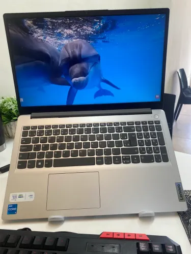 Notebook core I5 - 8GB de RAM + SSD