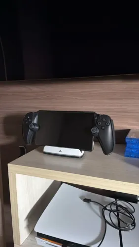 Play Station Portal 5 + carregador e capa originais