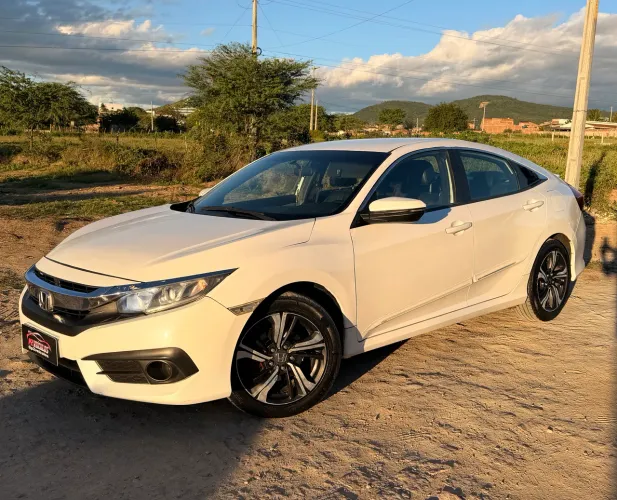 Honda Civic Sedan EXL 2.0 Flex 16V Aut.4p 2017