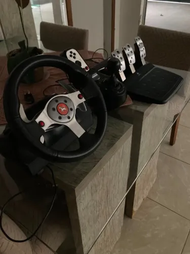 Logitech G25