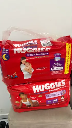 Fraldas Huggies M