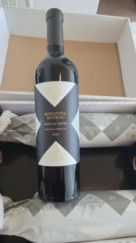 Vinho Mosquita Muerta Blend de Tintas 2023 - Mendonza, Argentina 