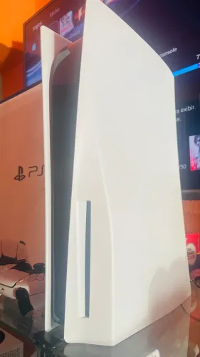 PS5 com leitor de disco 1TERA ssd 1 controle original na caixa 