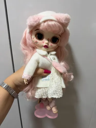 Boneca blyth doll