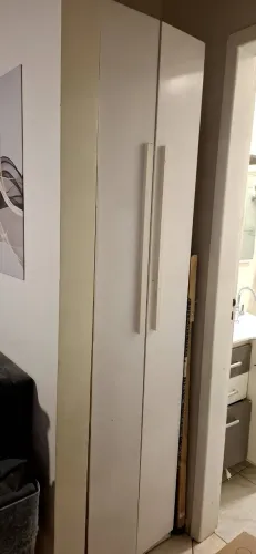 Armário multiuso 