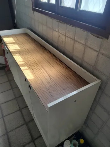 Aparador com 4 portas 