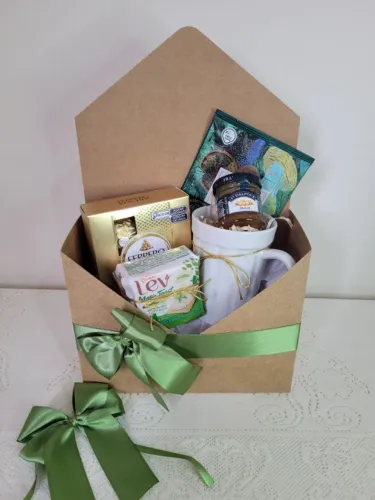 Cestas de Café. Aniversário. Cestas com Chocolates. Presentes. Pronta Entrega.