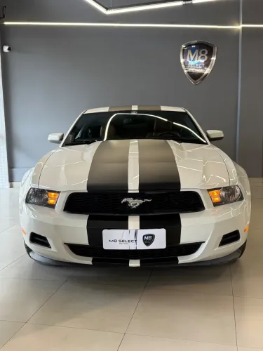 Ford Mustang V6 Premium 2011