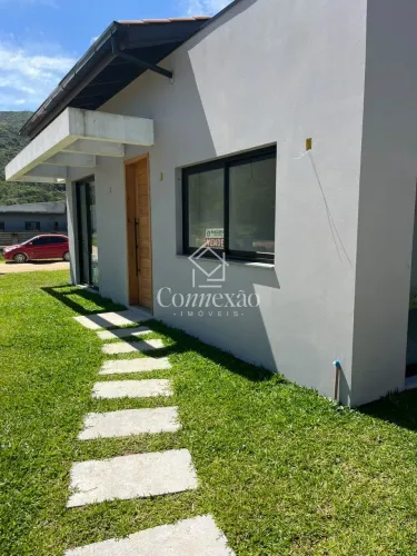 CASA A VENDA NA RESSACADA - SC