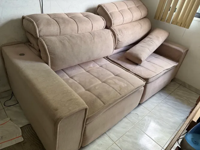 Sofá retrátil