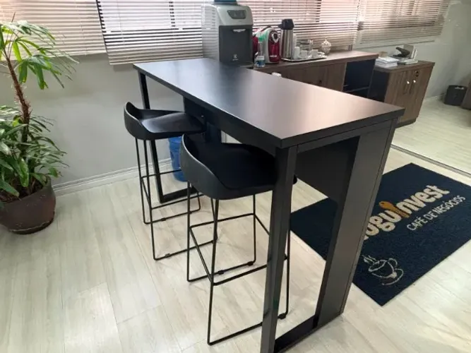 Mesa Bistrô