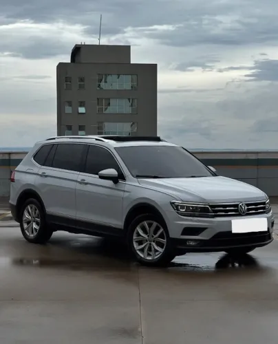 Volkswagen Tiguan Allspac Comf 250 TSI 1.4 Flex 2018