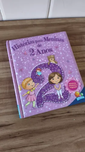 Livro infantil Histórias para Meninas de 2 Anos