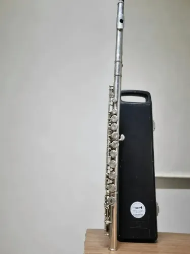 Flauta Transversal Yamaha Yfl-24s Japonesa Original - Parcelo - Envio - OLX PAY