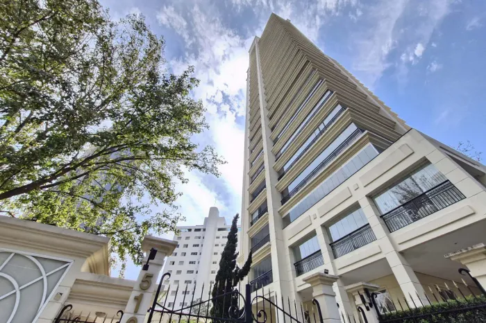Cobertura para venda em Vila Suzana com 4 quartos, sendo 4 suítes, 723m²