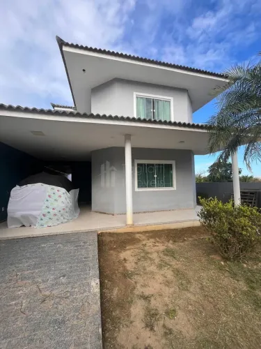 Linda casa para venda. 3 quartos, sendo 1 suite - Parque Hotel