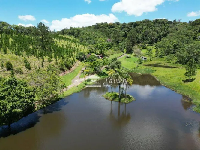 Sítio com 6 dormitórios à venda, 121000 m² por R$ 1.600.000,00 - Bairro Carmo Messias - Ib