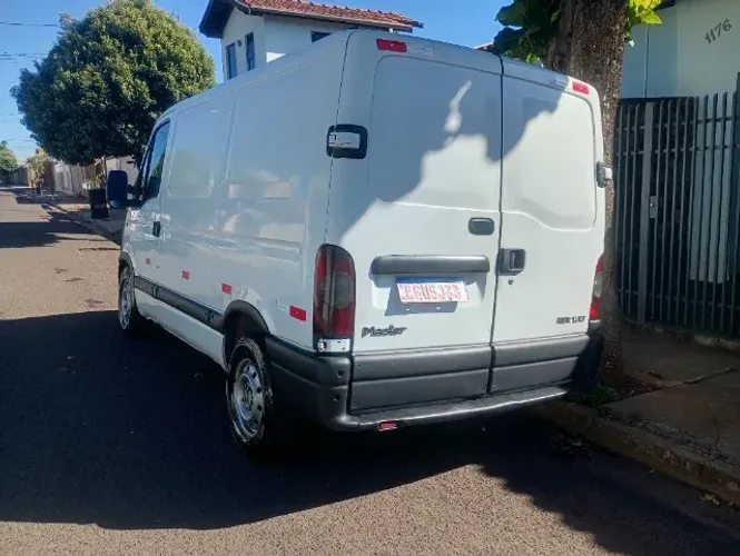 Renault Master 2.5 DCI 16V 115cv 16L Diesel 2010