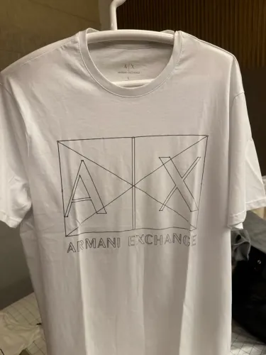 Camiseta Armani