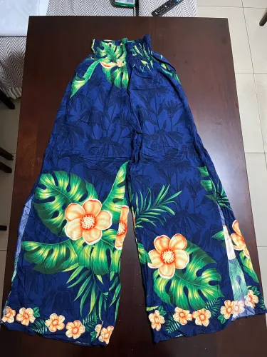 Calça pantalona